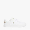 Baskets de tennis en cuir avec accents métalliques
