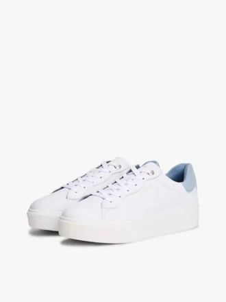 Baskets à semelle compensée en cuir mélangé