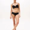 Brassière push-up avec logo emblématique Brassière push-up avec logo emblématique