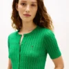 Cardigan à manches courtes en maille torsadée Cardigan à manches courtes en maille torsadée