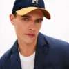 Casquette de baseball avec logo monogramme Casquette de baseball avec logo monogramme