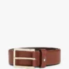 Ceinture en cuir grainé à boucle carrée Ceinture en cuir grainé à boucle carrée