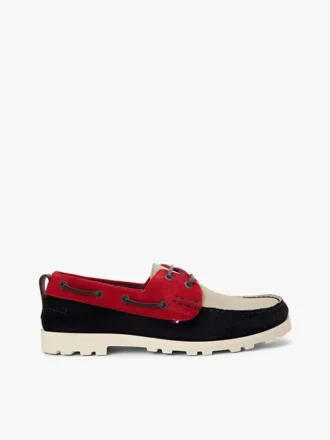 Chaussures bateau en daim léger