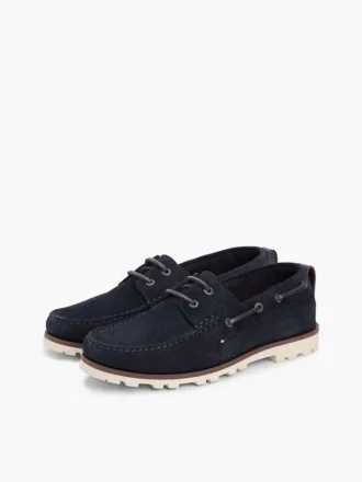 Chaussures bateau en daim léger
