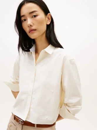 Chemise courte en popeline ornée