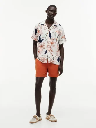 Chemise de camp en lin à fleurs, coupe classique