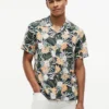 Chemise de camp à fleurs tropicales, coupe classique Chemise de camp à fleurs tropicales, coupe classique
