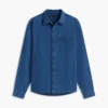 Chemise en denim gaufré teint à l’indigo Chemise en denim gaufré teint à l’indigo