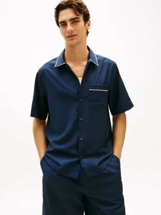 Chemise en laine légère à la coupe décontractée