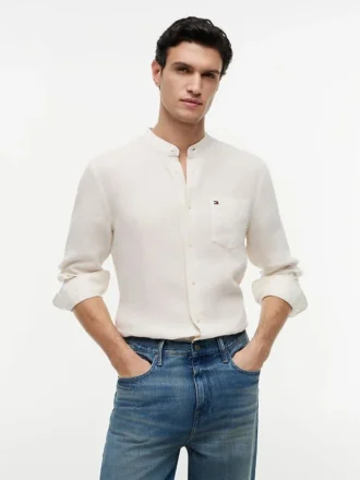 Chemise en lin à col bandeau, coupe classique