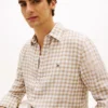 Chemise en lin vichy, coupe classique Chemise en lin vichy, coupe classique