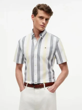 Chemise Oxford stretch à rayures, coupe Regular