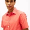 Chemise Oxford teinte en pièce, coupe classique Chemise Oxford teinte en pièce, coupe classique