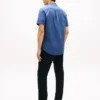 Chemise Oxford teinte en pièce, coupe classique Chemise Oxford teinte en pièce, coupe classique