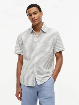 Chemise à rayures en mélange de lin, coupe classique Chemise à rayures en mélange de lin, coupe classique