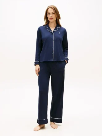 Ensemble de nuit à manches longues et pantalon
