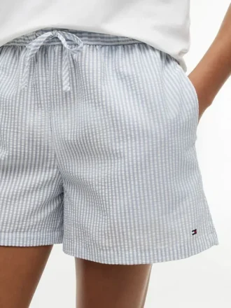 Ensemble de nuit t-shirt à manches courtes et shorts
