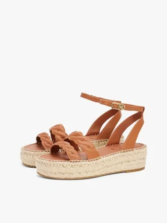 Espadrilles à plateforme en cuir avec lanières torsadées Espadrilles à plateforme en cuir avec lanières torsadées
