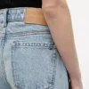 Jean droit taille haute extensible Jean droit taille haute extensible