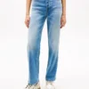 Jeans droit à braguette boutonnée Tommy Jeans Jeans droit à braguette boutonnée Tommy Jeans