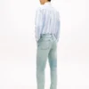 Jeans droit classique délavé Jeans droit classique délavé