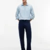 Jeans droit classique teint en pièce