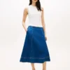Jupe midi évasée en denim à taille haute Jupe midi évasée en denim à taille haute