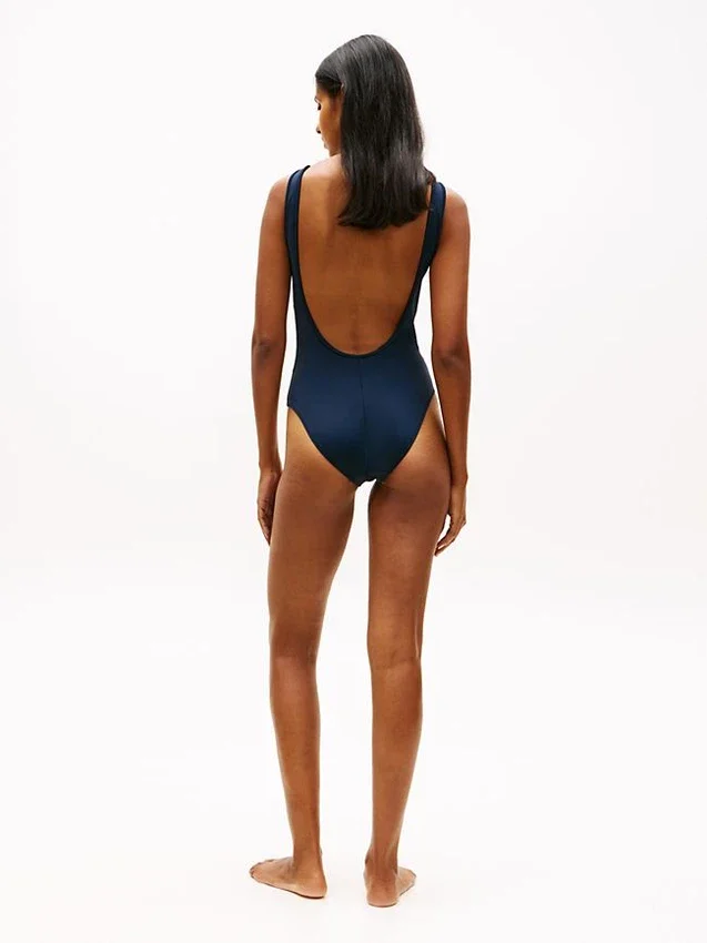 Maillot de bain une pièce à blocs de couleur Maillot de bain une pièce à blocs de couleur