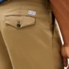 Pantalon ample à plis et toucher papier Pantalon ample à plis et toucher papier