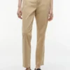 Pantalon chino coupe ajustée Pantalon chino coupe ajustée