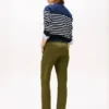 Pantalon chino coupe ajustée Pantalon chino coupe ajustée
