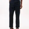 Pantalon chino en velours côtelé à coupe droite Pantalon chino en velours côtelé à coupe droite