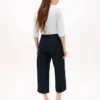 Pantalon chino à taille haute et jambes larges Pantalon chino à taille haute et jambes larges