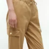 Pantalon de jogging cargo en coton stretch Pantalon de jogging cargo en coton stretch