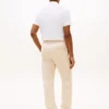 Pantalon de survêtement avec logo brodé Pantalon de survêtement avec logo brodé