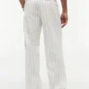 Pantalon en coton et lin rayé avec ceinture