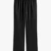 Pantalon large en satin stretch à enfiler Pantalon large en satin stretch à enfiler