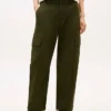 Pantalon utilitaire léger à coupe évasée Pantalon utilitaire léger à coupe évasée