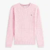 Pull en maille torsadée