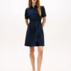 Robe chemise à manches bouffantes et ceinture Robe chemise à manches bouffantes et ceinture