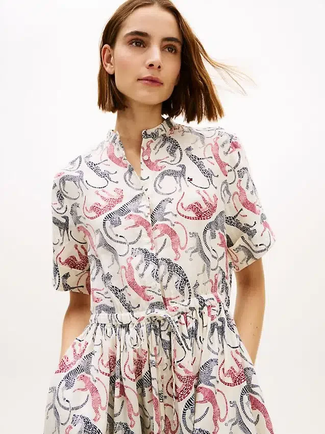 Robe chemise midi en lin à imprimé animal Robe chemise midi en lin à imprimé animal