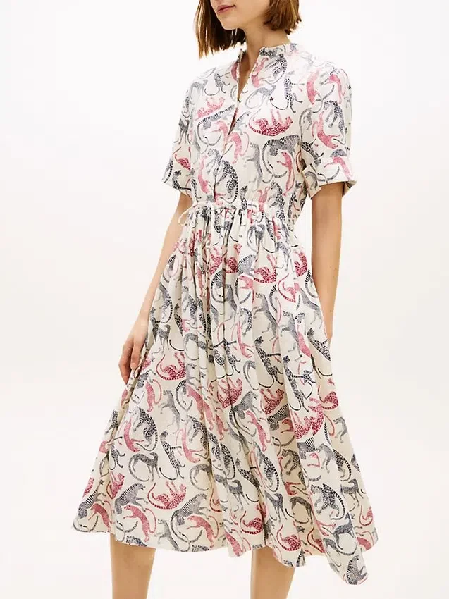 Robe chemise midi en lin à imprimé animal Robe chemise midi en lin à imprimé animal