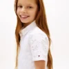 Robe chemise à œillets brodée pour enfant