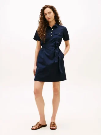 Robe chemise utilitaire à manches courtes et ceinture