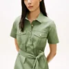 Robe chemise utilitaire à manches courtes et ceinture Robe chemise utilitaire à manches courtes et ceinture
