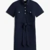 Robe chemise utilitaire à manches courtes et ceinture
