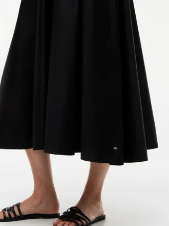 Robe débardeur en mélange de matières avec boutons dorés