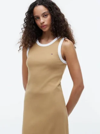 Robe débardeur à rayures en maille côtelée