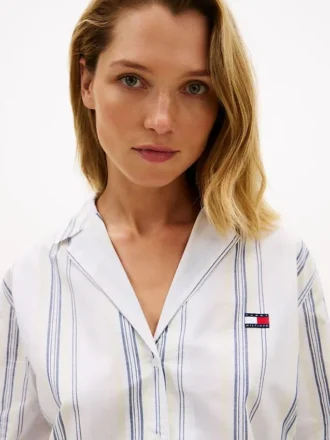 Robe de nuit en popeline rayée