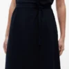 Robe en coton stretch à ceinture Robe en coton stretch à ceinture